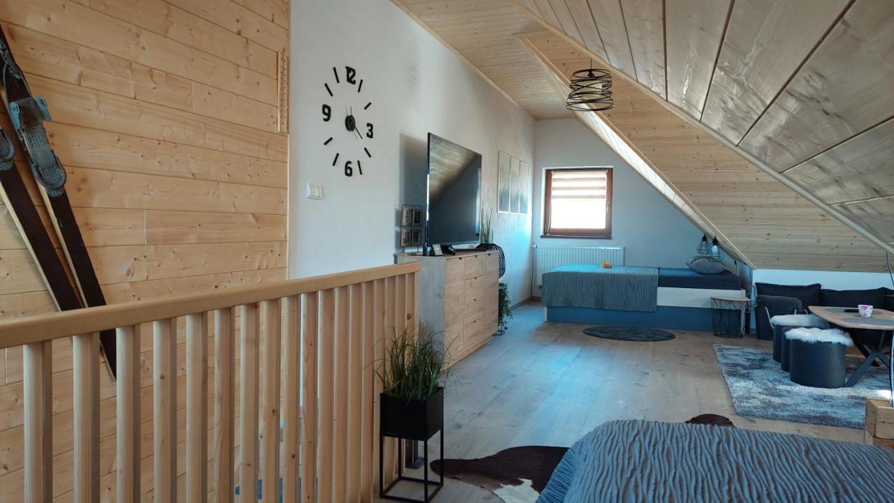 Apartman Pod Smrcinou Vaclavov u Bruntalu ภายนอก รูปภาพ